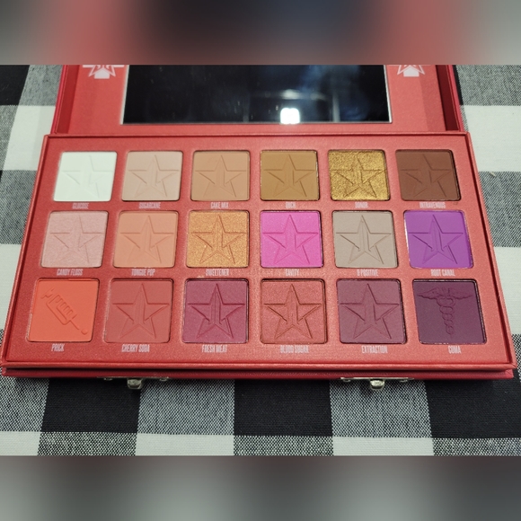 Jeffree Star Blue Blood & Blood Sugar - Picture 2 of 7